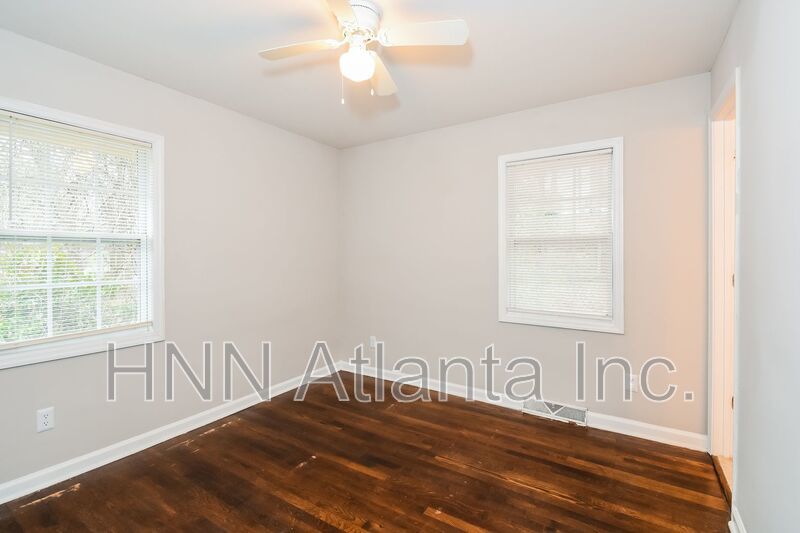 Gorgeous 3BR Home with Covered Parking in Prime Kennesaw Location property image