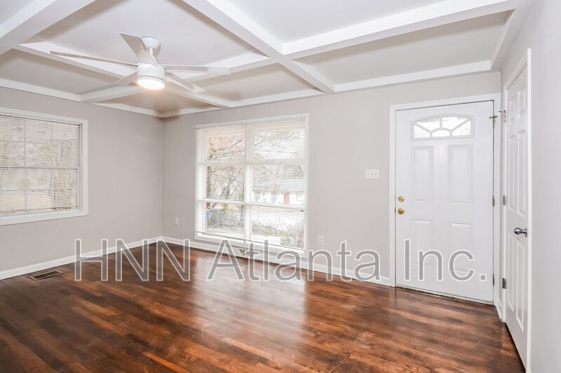 Gorgeous 3BR Home with Covered Parking in Prime Kennesaw Location property image