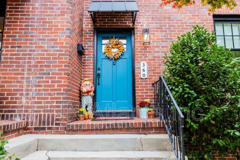 Spacious Historic 4BR/3BA Home with Inviting Indoor-Outdoor Living in Midtown property image