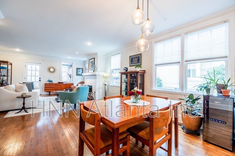 Spacious Historic 4BR/3BA Home with Inviting Indoor-Outdoor Living in Midtown property image