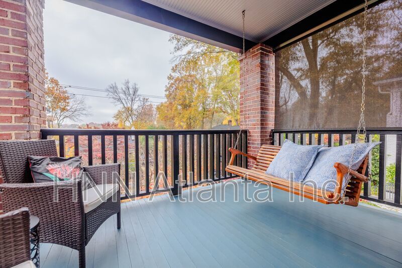 Spacious Historic 4BR/3BA Home with Inviting Indoor-Outdoor Living in Midtown property image