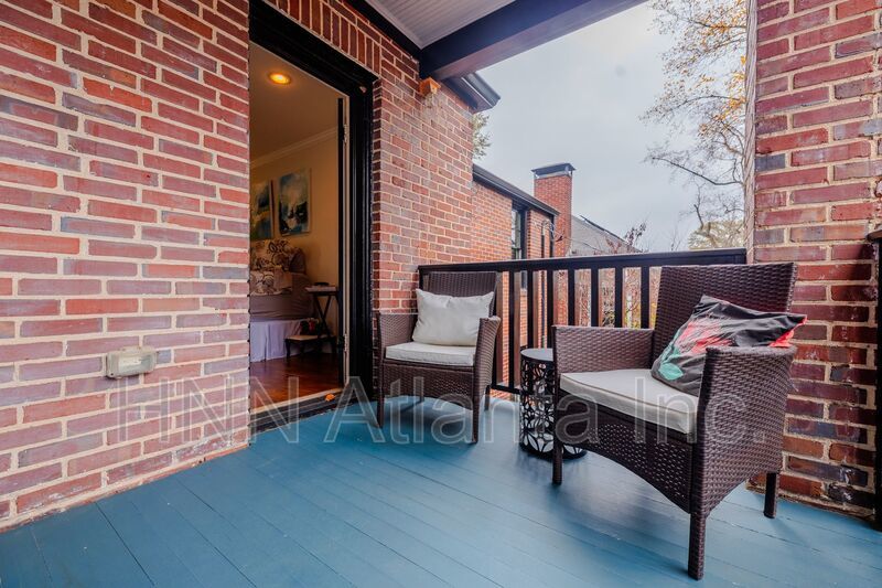 Spacious Historic 4BR/3BA Home with Inviting Indoor-Outdoor Living in Midtown property image