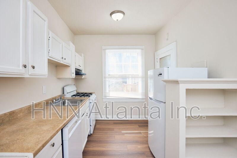 Spacious 1/1 in Midtown Neighborhood property image
