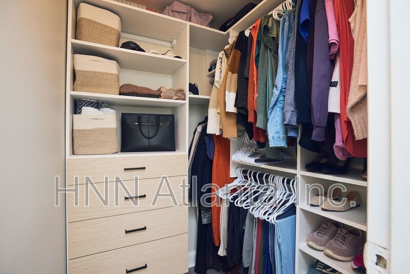 Furnished Buckhead Studio in Prime Peachtree Location property image