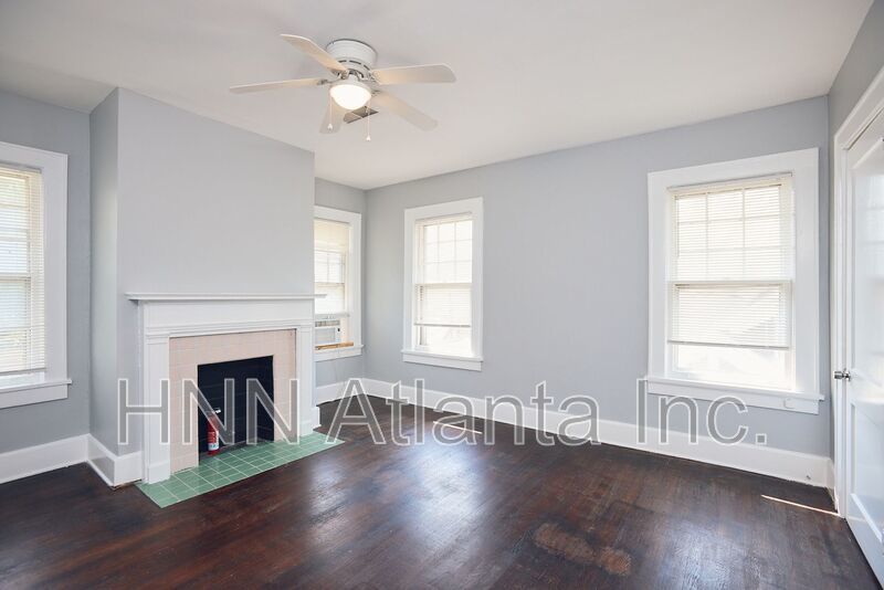 Charming Midtown 2/2 with Private Balcony property image