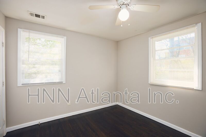 Bright & Spacious 3BR Home in Carroll Heights property image