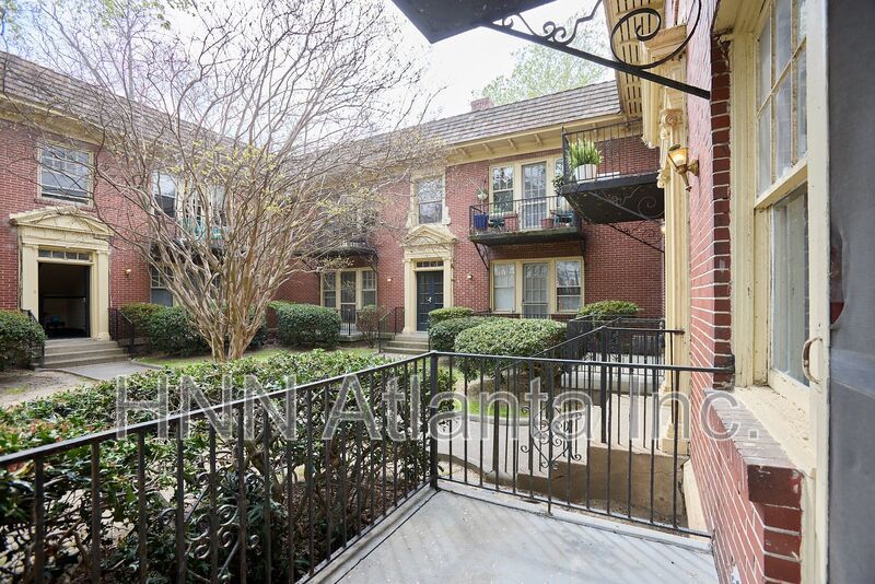 Spacious 1/1 in Midtown Neighborhood property image