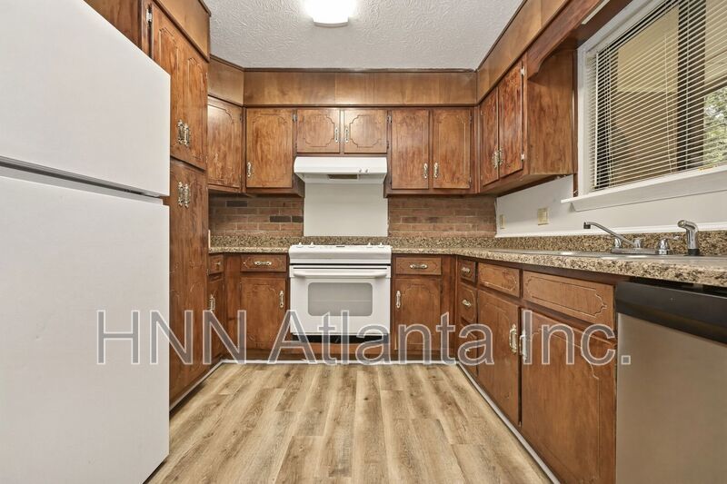 Spacious Douglasville 2/1.5 Home with Modern Floors & Private Backyard property image