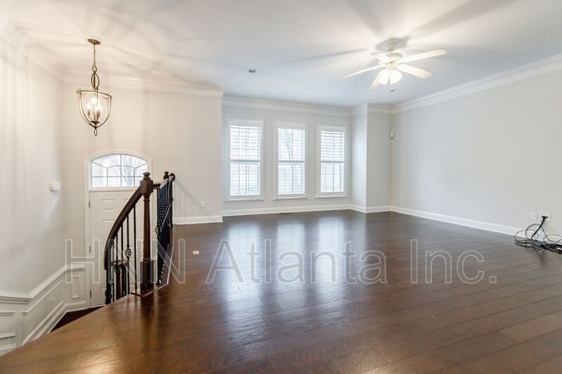 Prime Buckhead 3BR/3.5BA in a Gated Community property image