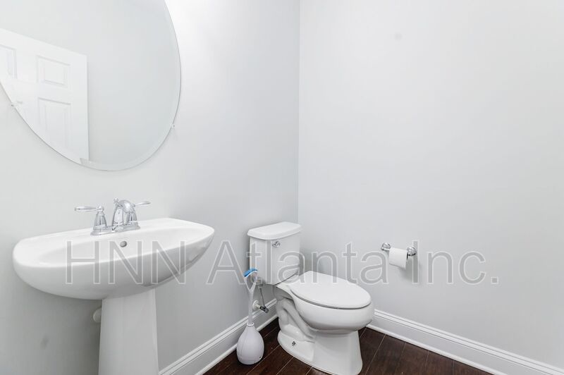 Prime Buckhead 3BR/3.5BA in a Gated Community property image
