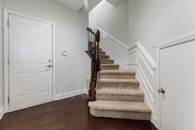 Prime Buckhead 3BR/3.5BA in a Gated Community property image