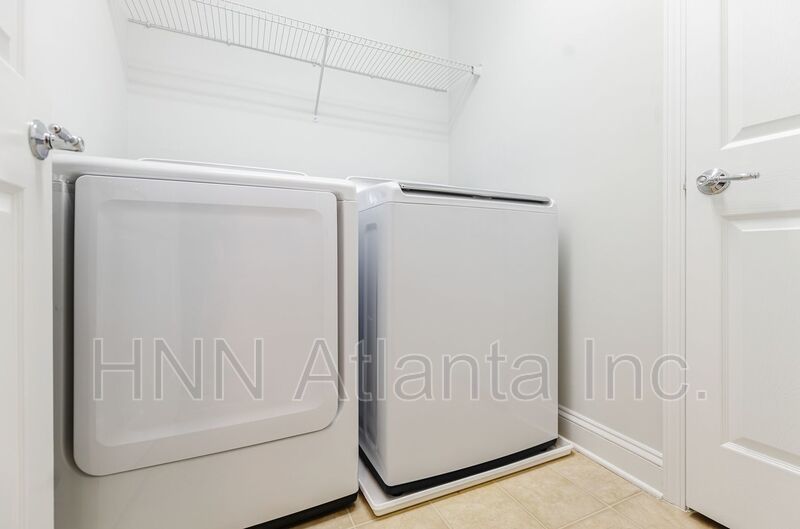 Prime Buckhead 3BR/3.5BA in a Gated Community property image
