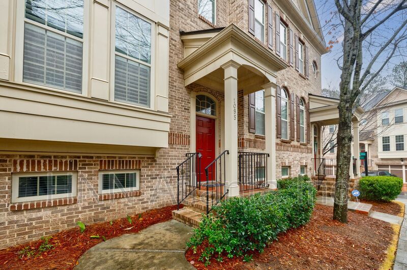 Prime Buckhead 3BR/3.5BA in a Gated Community property image