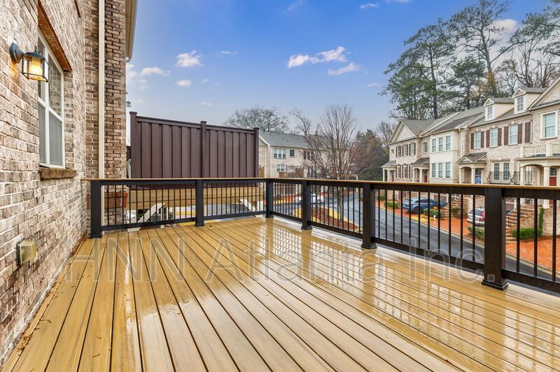 Prime Buckhead 3BR/3.5BA in a Gated Community property image