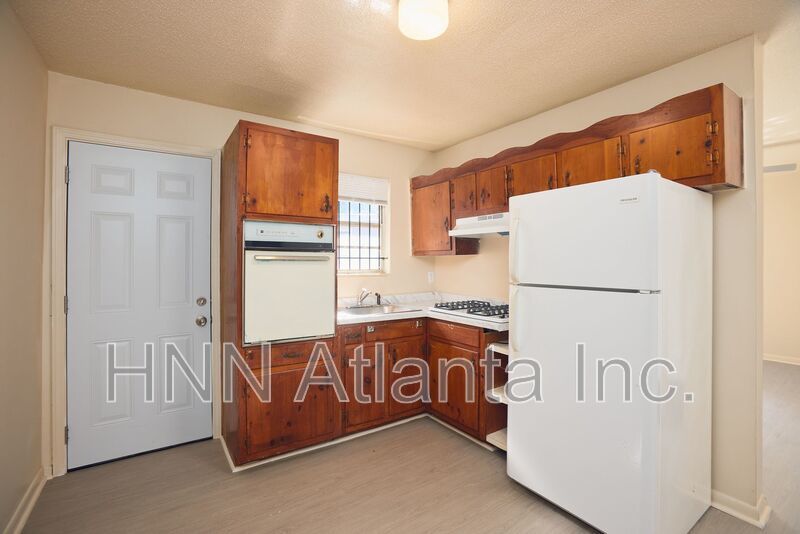 Convenient Lenox Hills Living in One of Atlanta’s Most Connected Neighborhoods property image