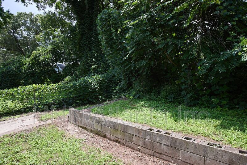 A Stylish Atlanta Retreat Near Downtown & the Westside property image